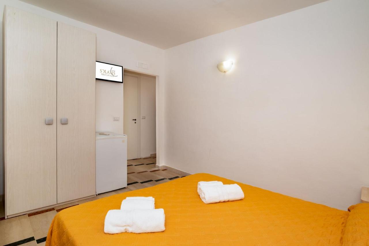 Hotel Solaris Paestum Exterior foto