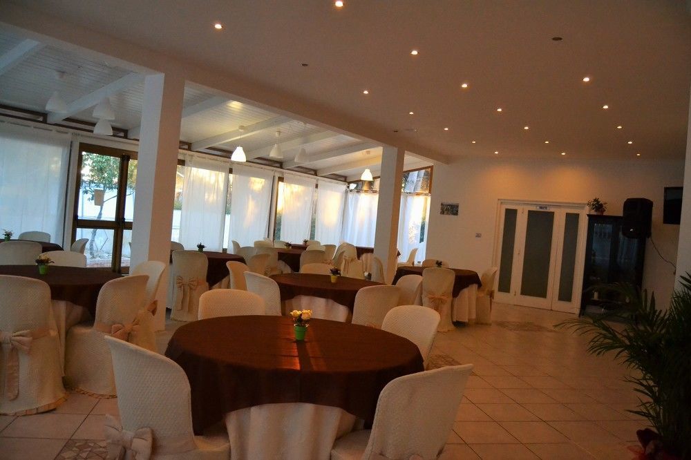 Hotel Solaris Paestum Exterior foto